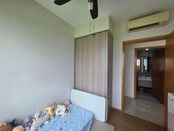 The Vales (D19), Condominium #554064801